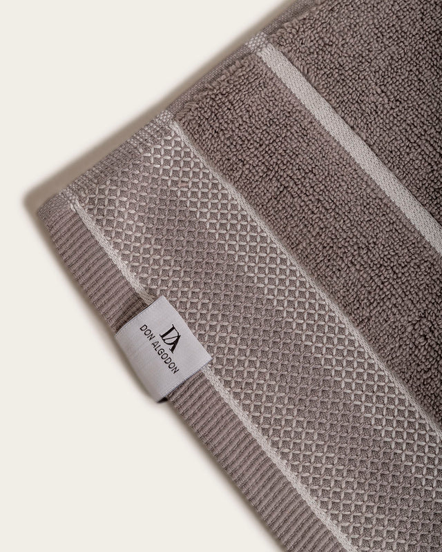 Juego de Toallas Jacquard Aret Algodón - 450 gr/m²