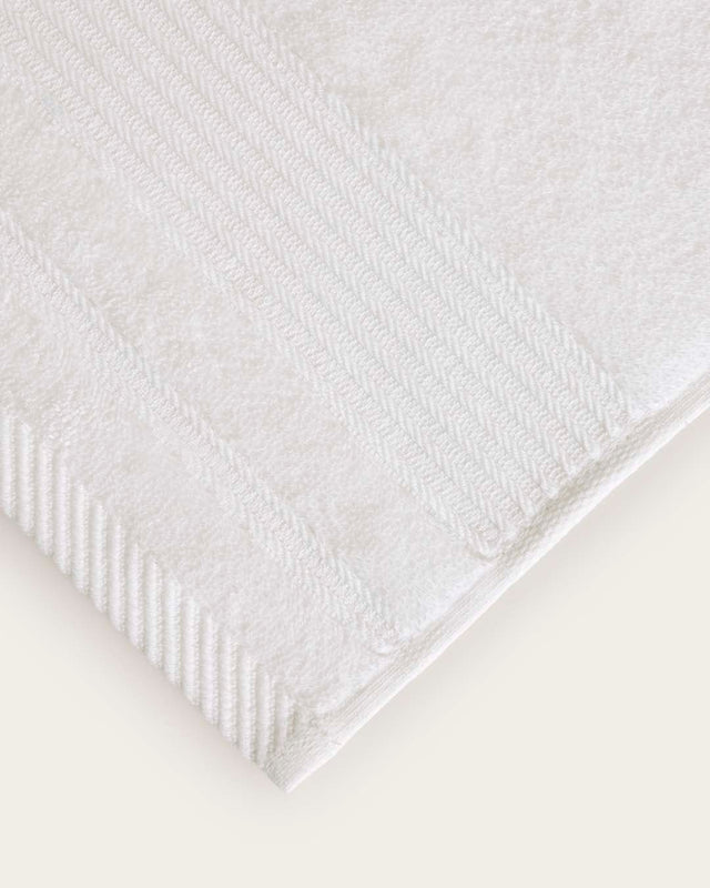 Toalla de Bambú - 700 gr/m² - Blanco