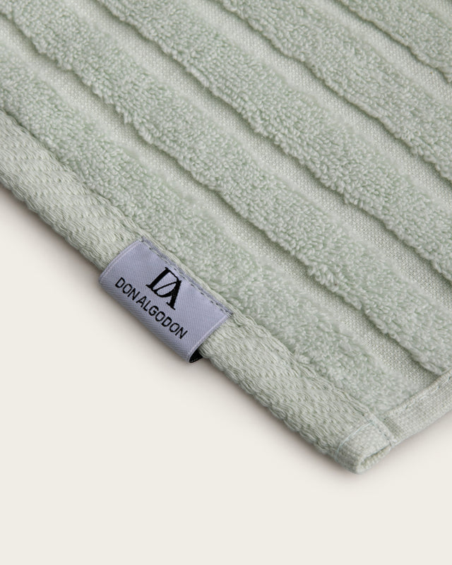 Zero Twist Cotton Towel Set - 600 gr/m²