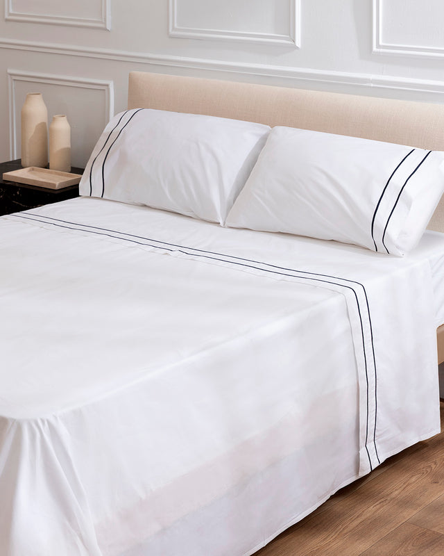 Juego de Sábanas Deva - Algodón 200 hilos - Blanco/Azulón