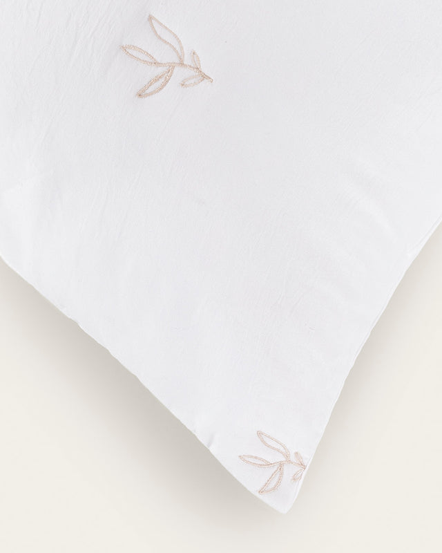 Colcha Bordada Palma - 85 g/m²