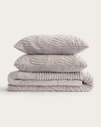 edredon-jacquard-sherpa-ilia-beige-gris