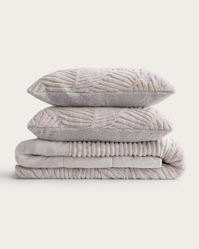 edredon-jacquard-sherpa-ilia-beige-gris