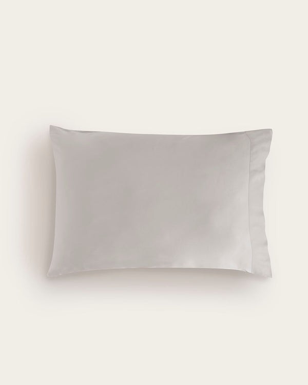 Funda de almohada de seda gris para cama